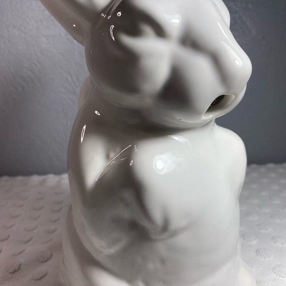 Marsh Industries White Bunny Rabbit Ceramic Pitcher the Tall Ears Version - Picture 7 of 13
